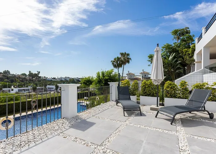 Hotel Private 4 Bedrooms House Shared Pool Montevideo Hills Golf By Aorastay Estepona